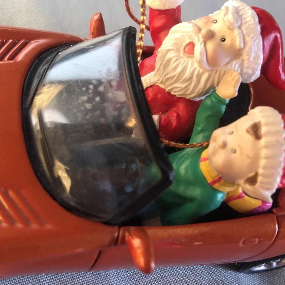 Vintage Maisto Dodge Orange convertible car Santa Claus & Elf Christmas ornament